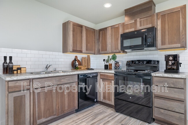 309 Dawson Ln