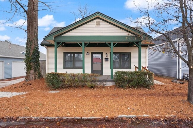 Photo - 1709 Ekin Ave