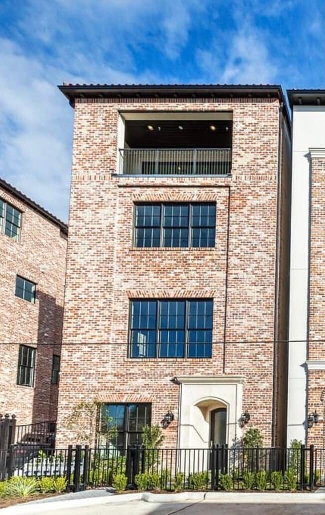 Photo - 19 Robita St