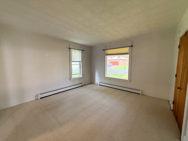 55 Oak St Unit 1