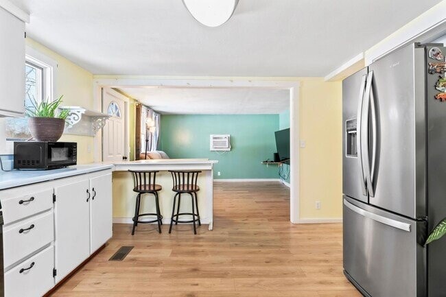 Photo - 410 Boothby Rd