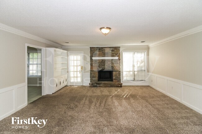 Photo - 7132 Shadow Oaks Dr