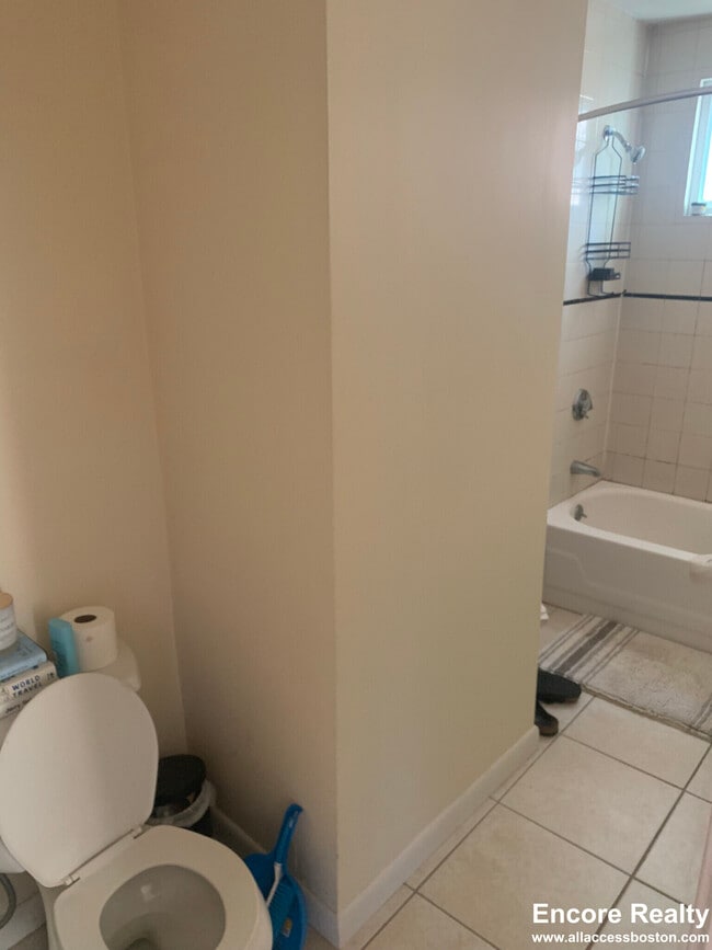 Photo - 46 Florence St Unit 7