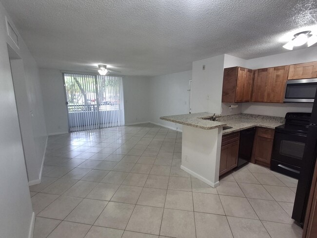 Photo - 741 Lyons Rd Unit 17107