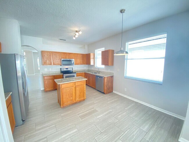 Photo - 1737 Lalique Ln