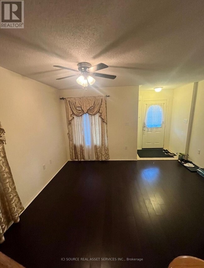 Photo - 181 Norland Cir