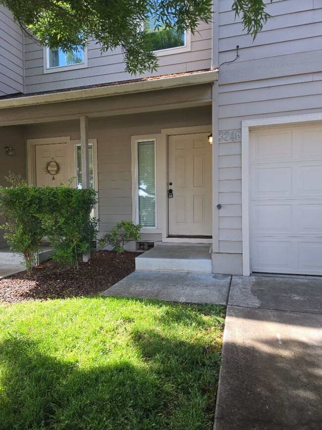 Nice 2bd/2.5bth Townhome in the desirable ... - Nice 2bd/2.5bth Townhome in the desirable ...