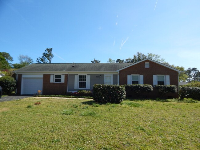 Building Photo - 5126 Lord Tennyson Rd