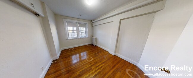 116 Washington St Unit 2
