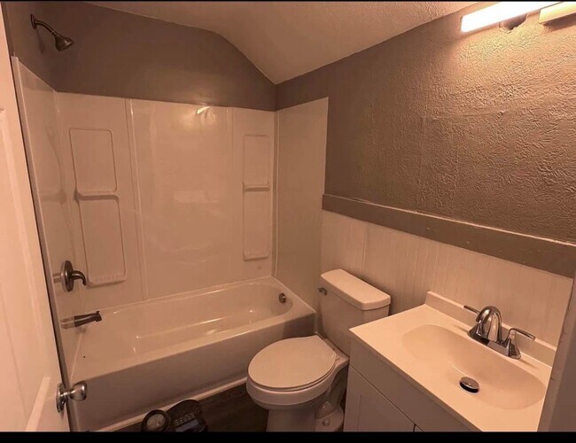 Photo - 220 S Eureka Ave