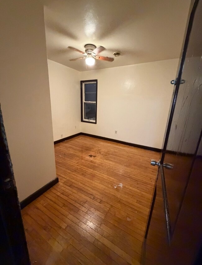 Photo - 2512A N 35th St Unit Upper