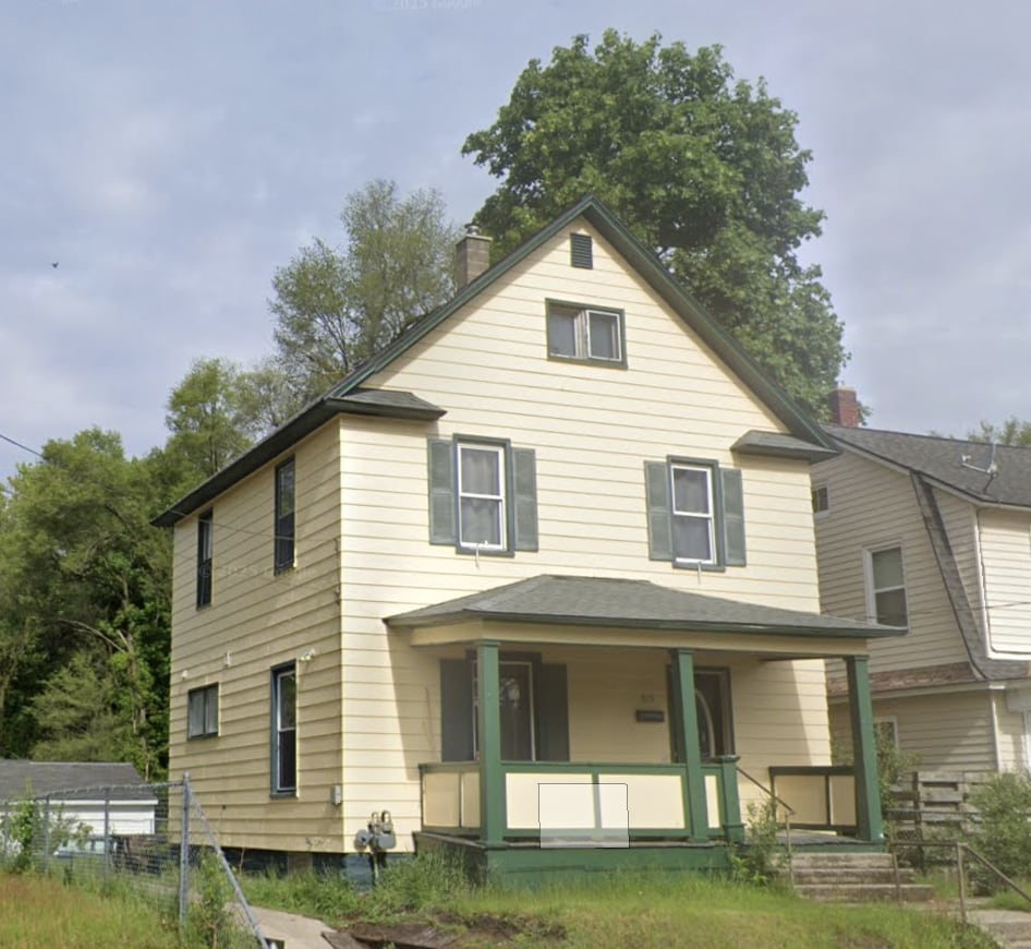4BR/2BA SE Side Single-family Home - 4BR/2BA SE Side Single-family Home