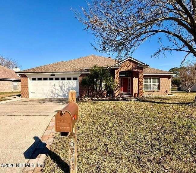 Building Photo - 6340 Lake Plantation Dr