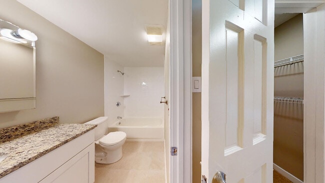 Photo - 1101 Beacon St Unit 44Pl