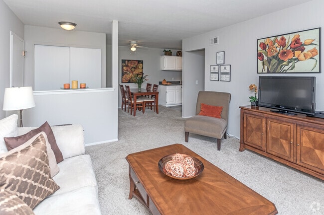 Photo - Essex At Hampton