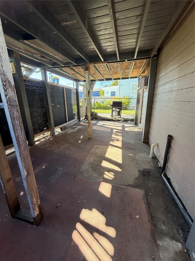 Photo - 4505 Avenue K