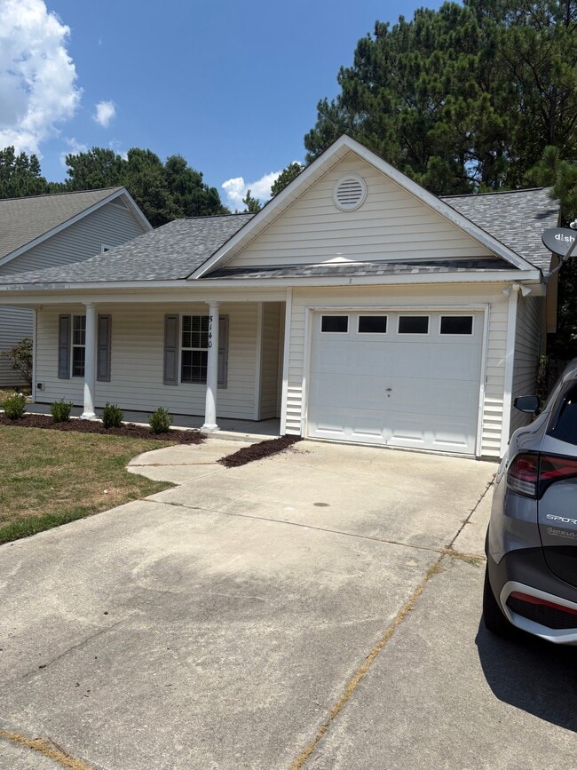 Photo - 5140 Long Pointe Rd