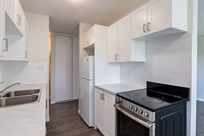 Photo - Berkeley Square