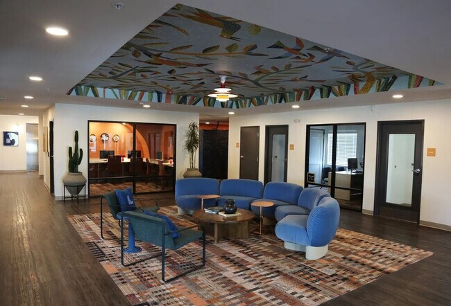 Photo - Libertad Austin