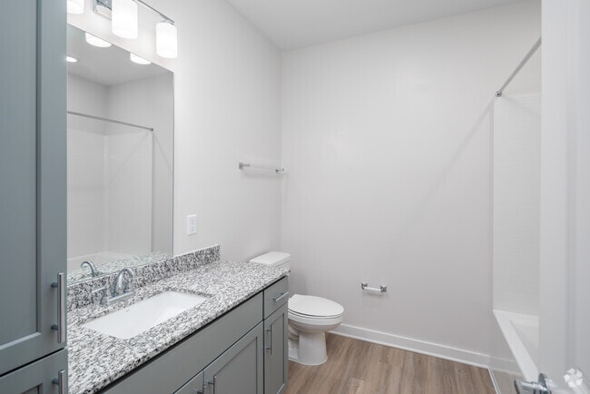 3BR, 2BA - 1,358SF - Bathroom