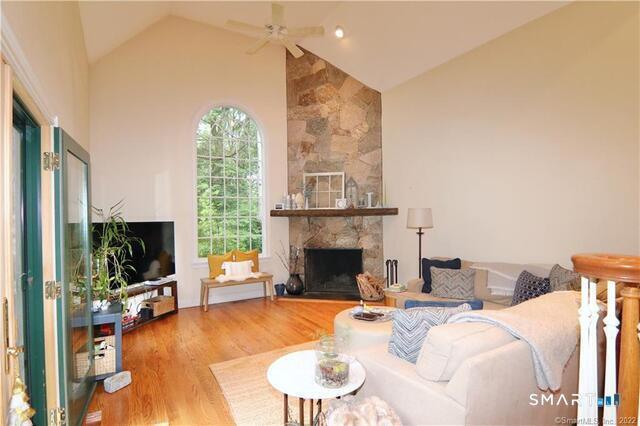 Photo - 298 Erskine Rd
