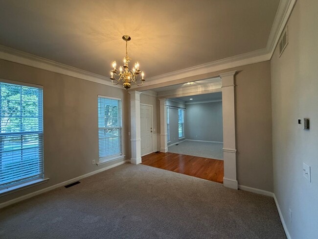 1108 Harding Cir