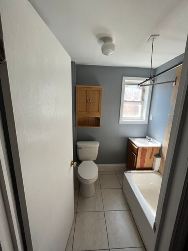 Photo - 531 N 8th St Unit Apt. 3 2nd Fl. Rear