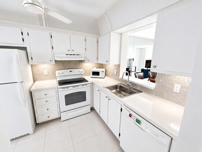 14307 Bedford Dr Unit 3020