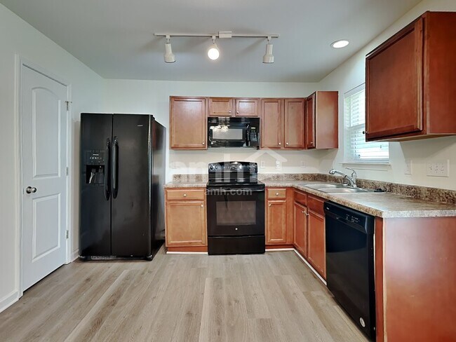 Photo - 4159 Field Crossing Dr