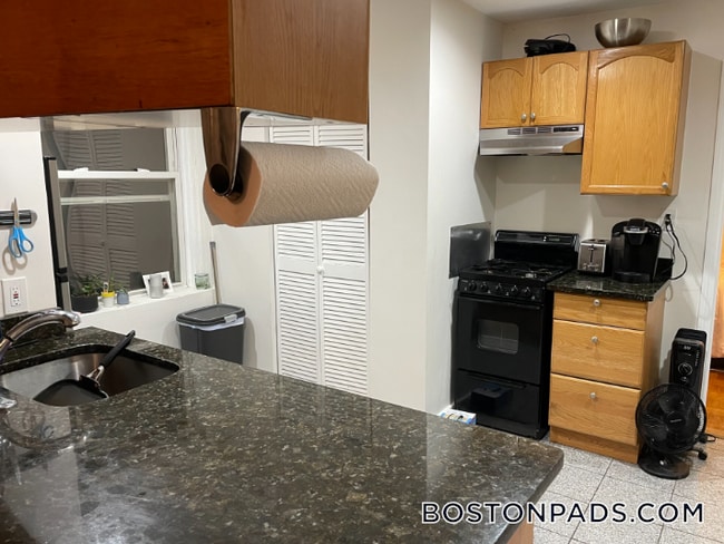 Photo - 28 Fleet St Unit 23