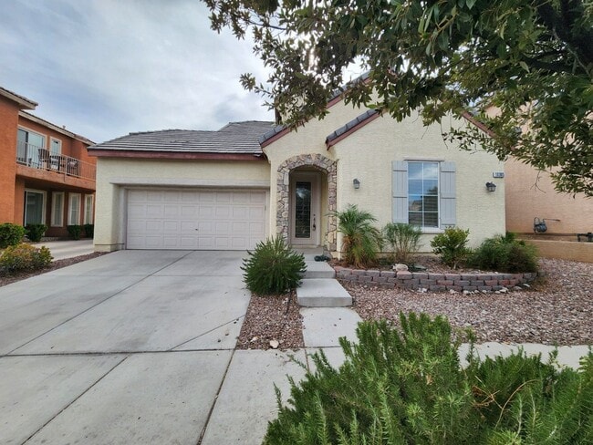 Building Photo - Charming 3 bedroom home with great curb ap...