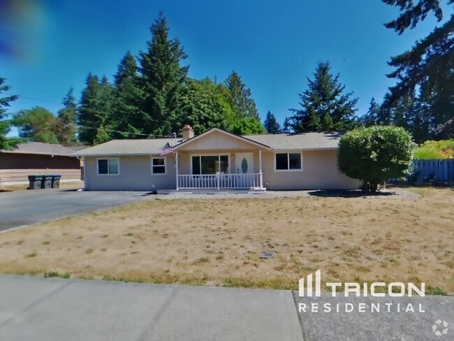 Building Photo - 2607 Madrona Dr SE Rental