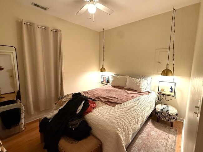 Photo - 1852 N Washtenaw Ave Unit 3