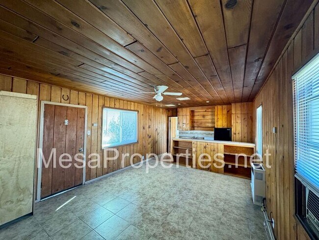 Photo - 900 W Buena Vista St Unidad #1 (back)