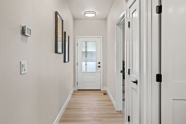 Photo - West Valley Luxury Townhome