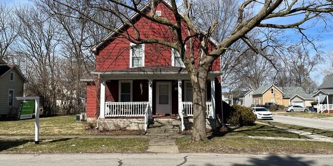 511 E Jefferson Ave - 511 E Jefferson Ave House