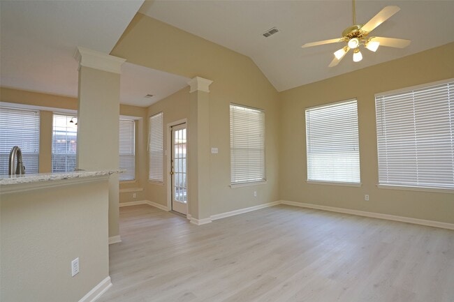 Photo - 7534 Orchard Hills Ln