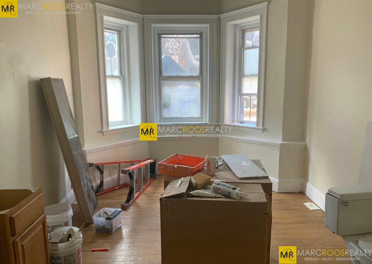 Photo - 116 Boylston St Unidad Boylston St Rental