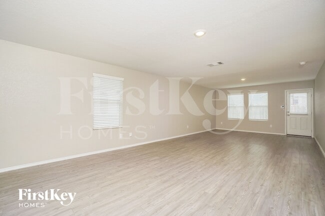 Photo - 5184 Fowler Crst