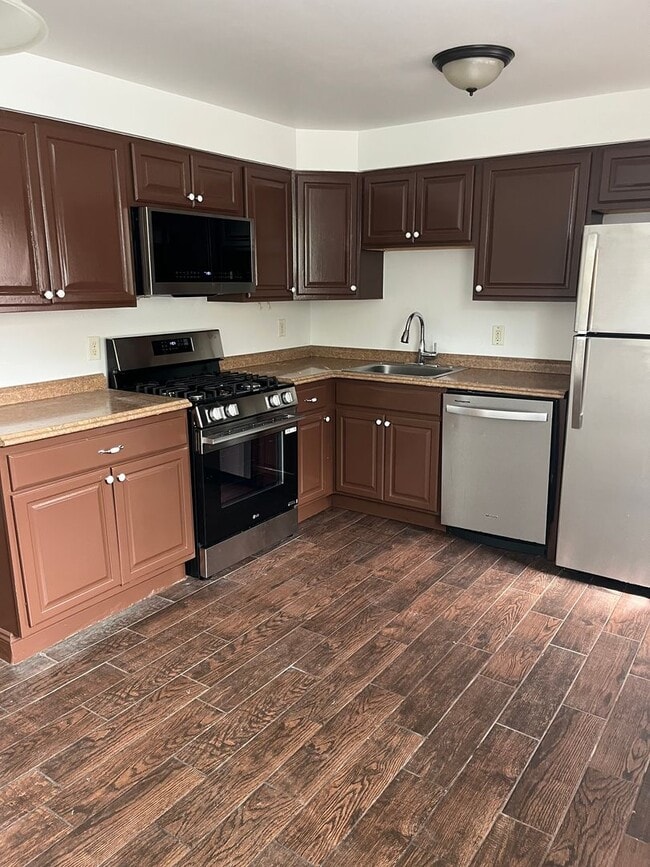 Photo - 2 bedroom 1 bath townhouse, Mt Washington
