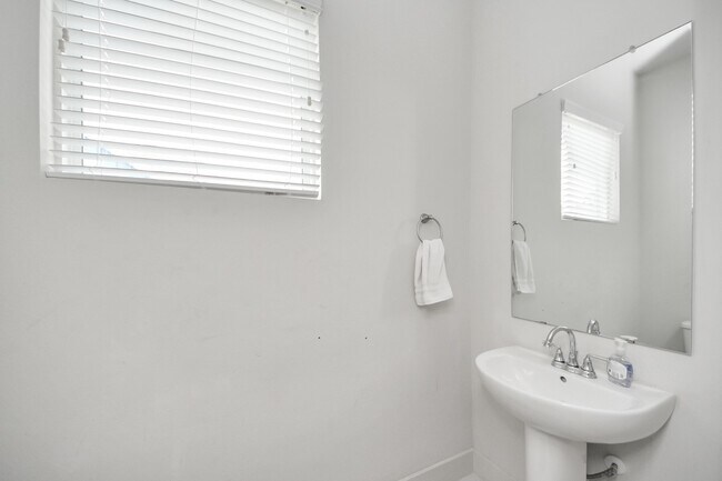 Photo - 3642 Griggs Rd