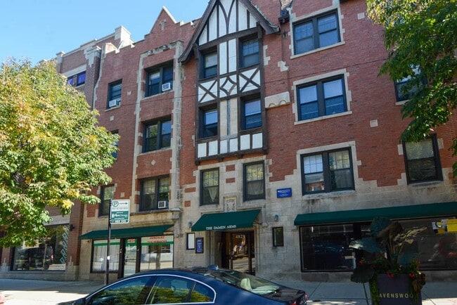 Building Photo - 4827 N Damen Ave Unit J06W