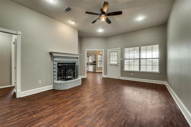 Photo - 728 Nicole Dr