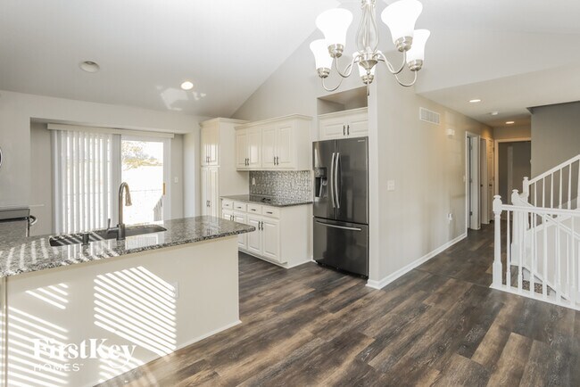 Photo - 800 Hilltop Rd