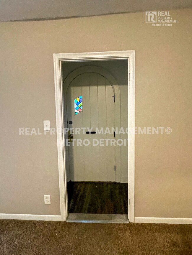 Photo - 15349 Prest St