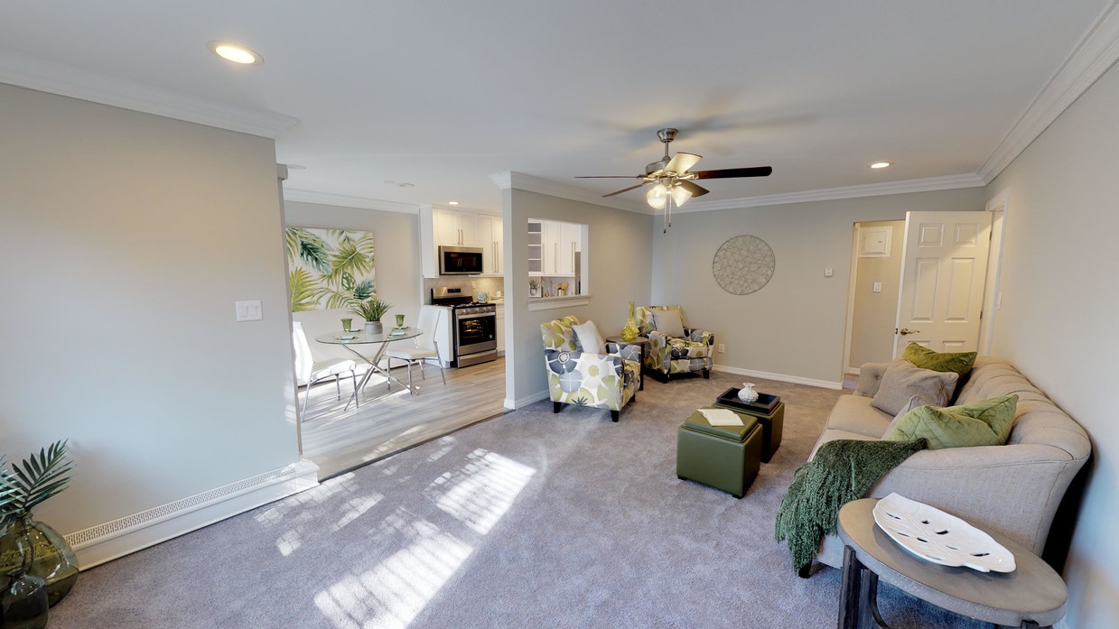 Photo - Fairfield Courtyard at Bayport Apartments