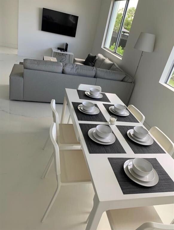 Photo - 520 Foster Rd Unit 101