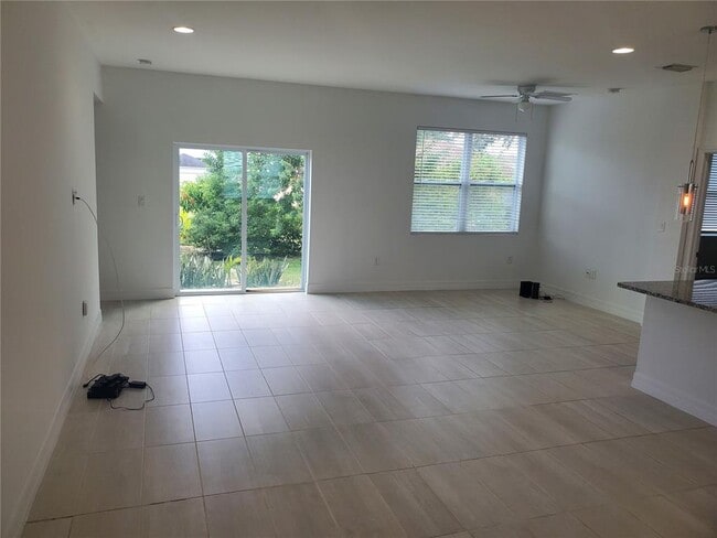 Photo - 212 Grouper Ct