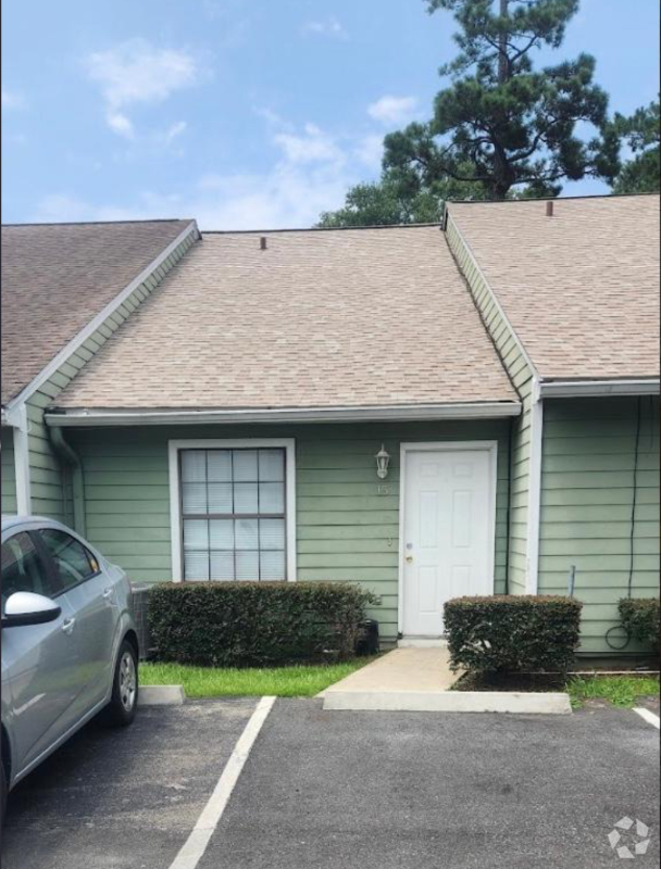 Building Photo - 301 S Lipona Rd Rental