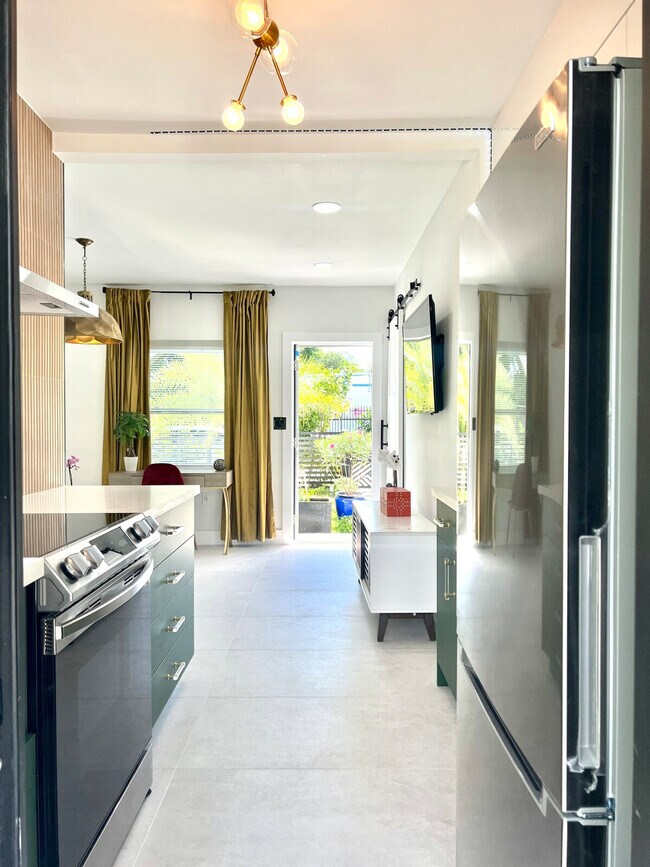 Photo - 8270 NE 1st Pl Unidad SI ID1568910P